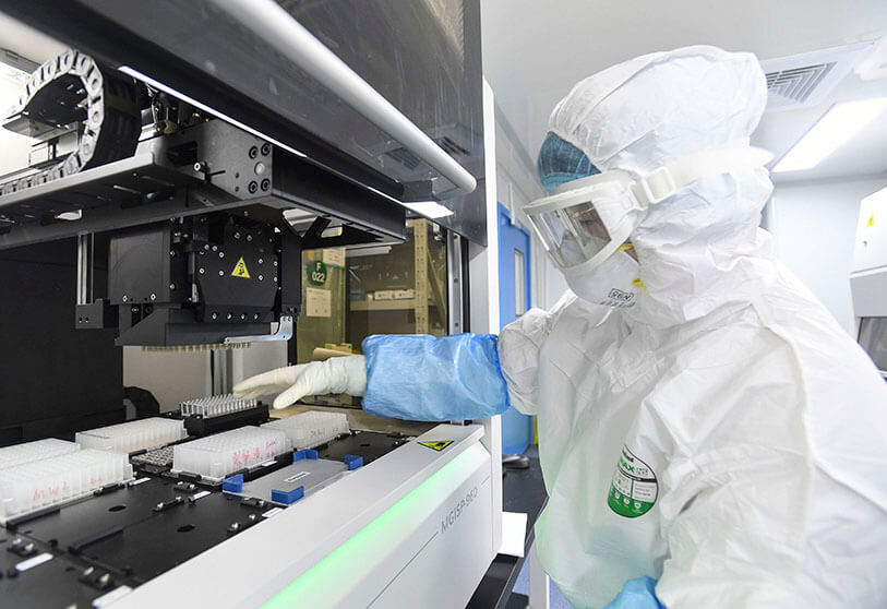 Virus salió de un laboratorio militar de EU': China fomenta teorías conspirativas sobre COVID-19