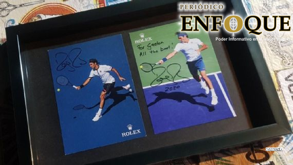 Conoce el peculiar regalo que le dio el tenista Roger Federer a un fan. 