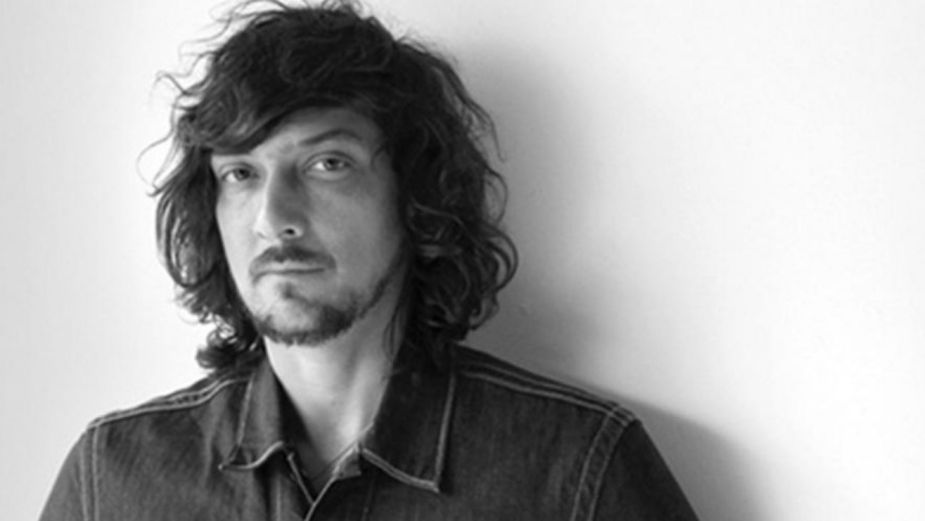 León Larregui: eliminan su cuenta de Twitter tras alentar a no vacunarse contra el COVID-19