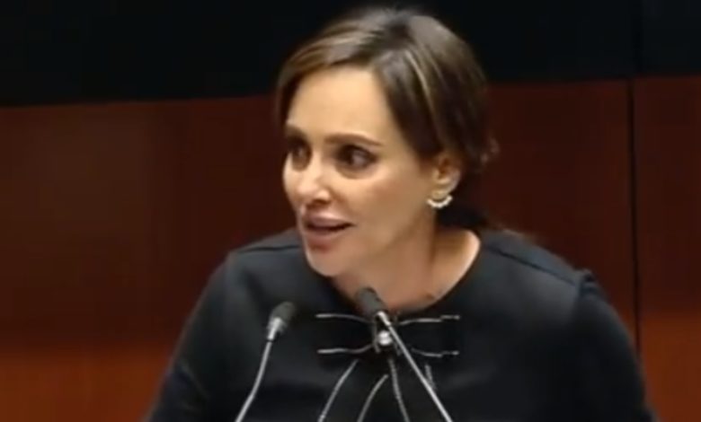 Las redes bautizan #LadyAntivacunas a la senadora Lilly Téllez por críticas a la Sputnik V