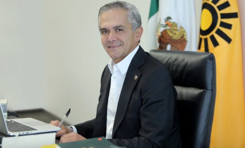 Miguel Ángel Mancera usó 12 empresas fantasma para lavar casi mil mdp cuando gobernó CDMX: MCCI
