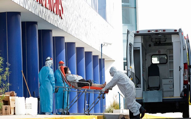 Hasta un 80% de los pacientes con Covid-19 en Puebla llegan automedicados a hospitales