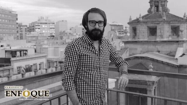 Juan Manuel Gil gana el Biblioteca Breve con una novela sobre la infancia en la periferia de Almería