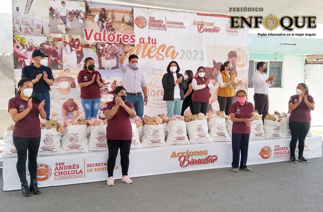 Inicia Karina Pérez Popoca entrega de despensas, serán 70 mil con inversión de 30 mdp