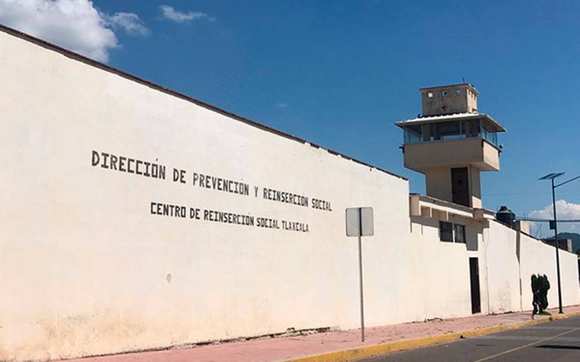 Sigue creciendo brote de contagios por Covid en Centro Penitenciario Femenil de Apizaco. 
