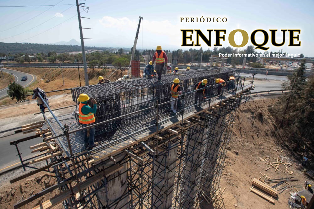 Avanza construcción de puente vehicular de la carretera Tlaxcala a Calpulalpan