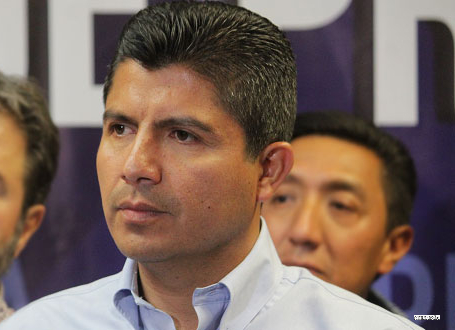 Eduardo Rivera Perez candidato