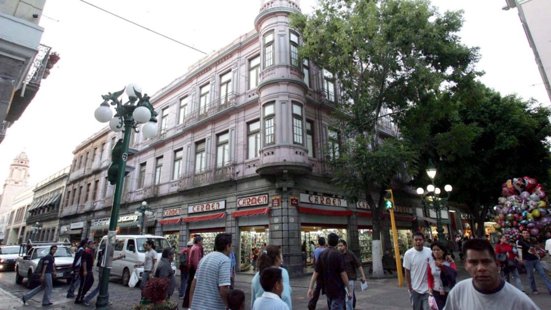 Felicita Eduardo Rivera a Barbosa por nuevo decreto que da apertura total a comercios