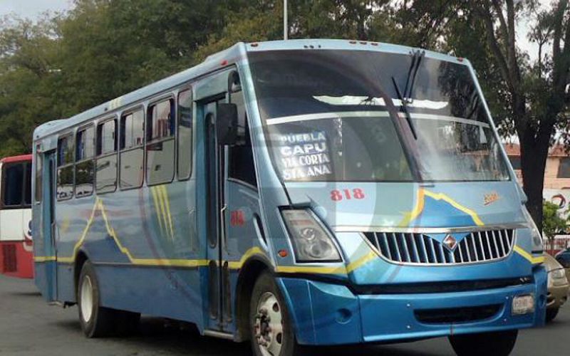 Choferes de ATAH suspenden servicios hacia Apizaco y Puebla 