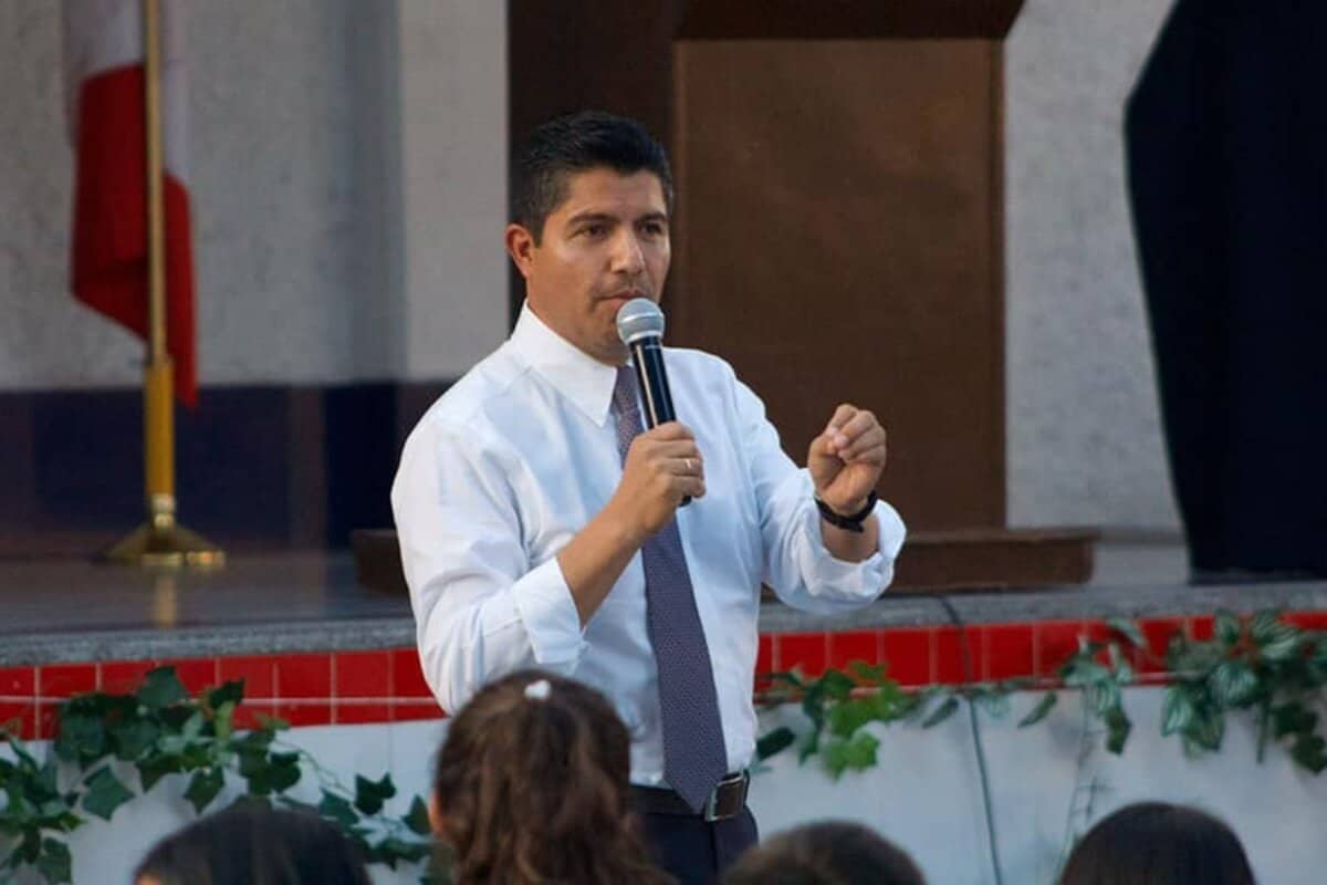 Eduardo Rivera agradecido con Marko Cortez y Genoveva Huerta por la aspiración a la presidencia municipal de Puebla
