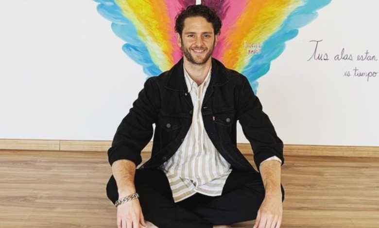 Prefiere “lo natural”: Christopher Uckermann rechaza la vacuna contra Covid-19