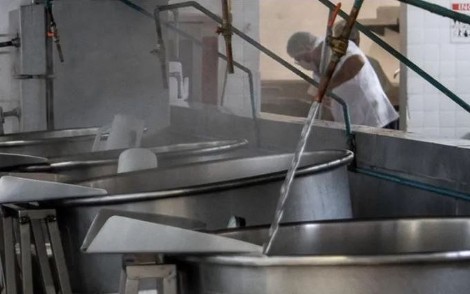 Chef iraquí muere tras caer a una olla gigante con sopa hirviendo