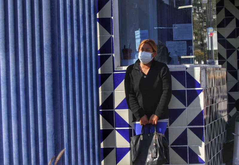 Puebla se queda verde en semáforo covid federal pese a repunte de contagios