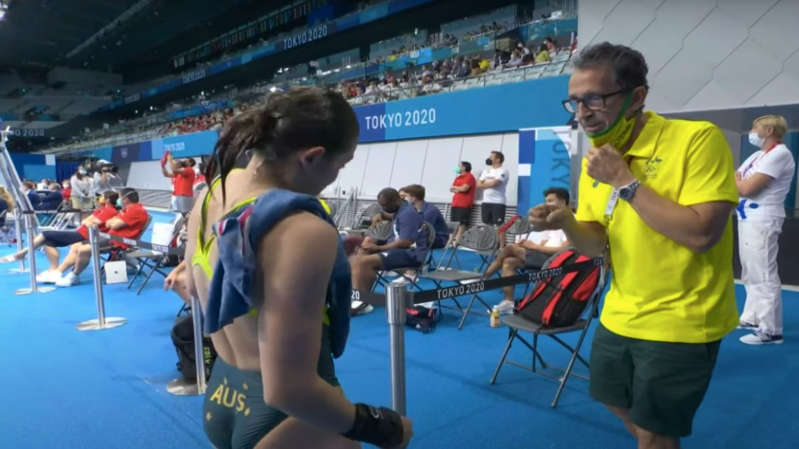 Entrenador mexicano gana medalla con Australia