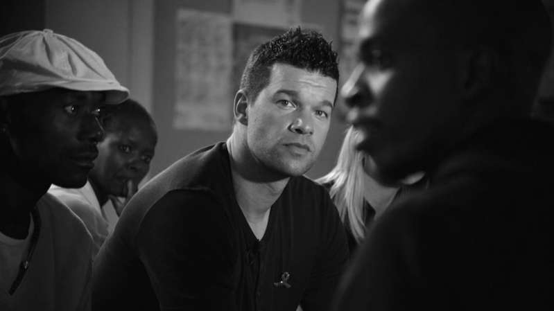 Muere hijo de Michael Ballack durante vacaciones 