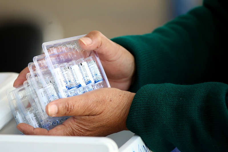 Tenemos abasto suficiente de vacunas, asegura López Obrador