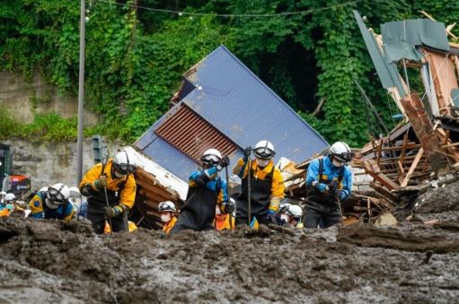 Disminuyen esperanzas de hallar supervivientes tras deslave en Japón