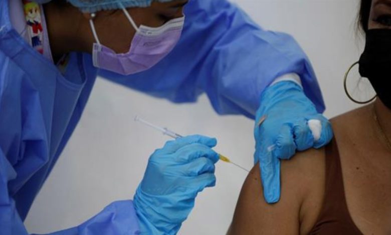 "Vacuna de Pfizer es menos eficaz ante variante Delta del COVID-19": Ministerio de Salud de Israel