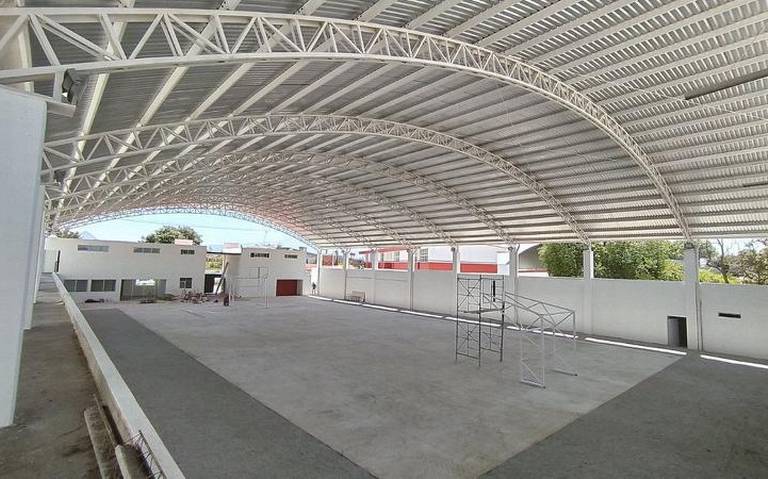 Finalizan con la construcción del Centro Cultural en el municipio de Apetatitlán.