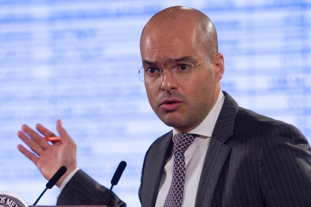 ‘Eran mis ahorros y un préstamo’, respondió David León sobre entrega de dinero a hermano de AMLO