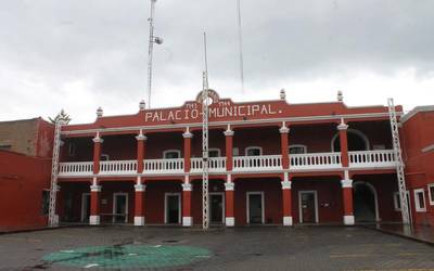 Alcalde de Nanacamilpa aseguro que si pagará a sus trabajadores su finiquito