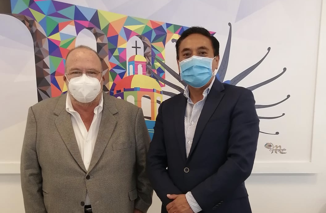 Sostiene alcalde electo de Tlaxcala reuniones temáticas de turismo en Querétaro