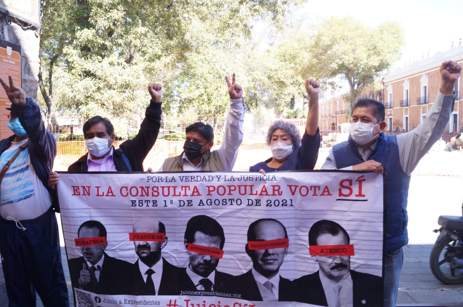 Morenistas olvidan veda, hacen promoción de Consulta popular 