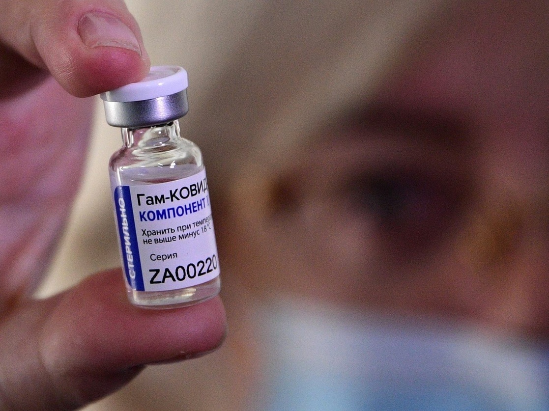 Informan haber producido primer lote de vacuna Sputnik V en Vietnam: Rusia