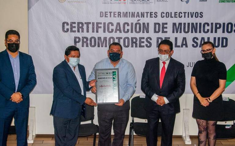 Ayuntamiento de Apetatitlán recibe certificado por parte de la SESA
