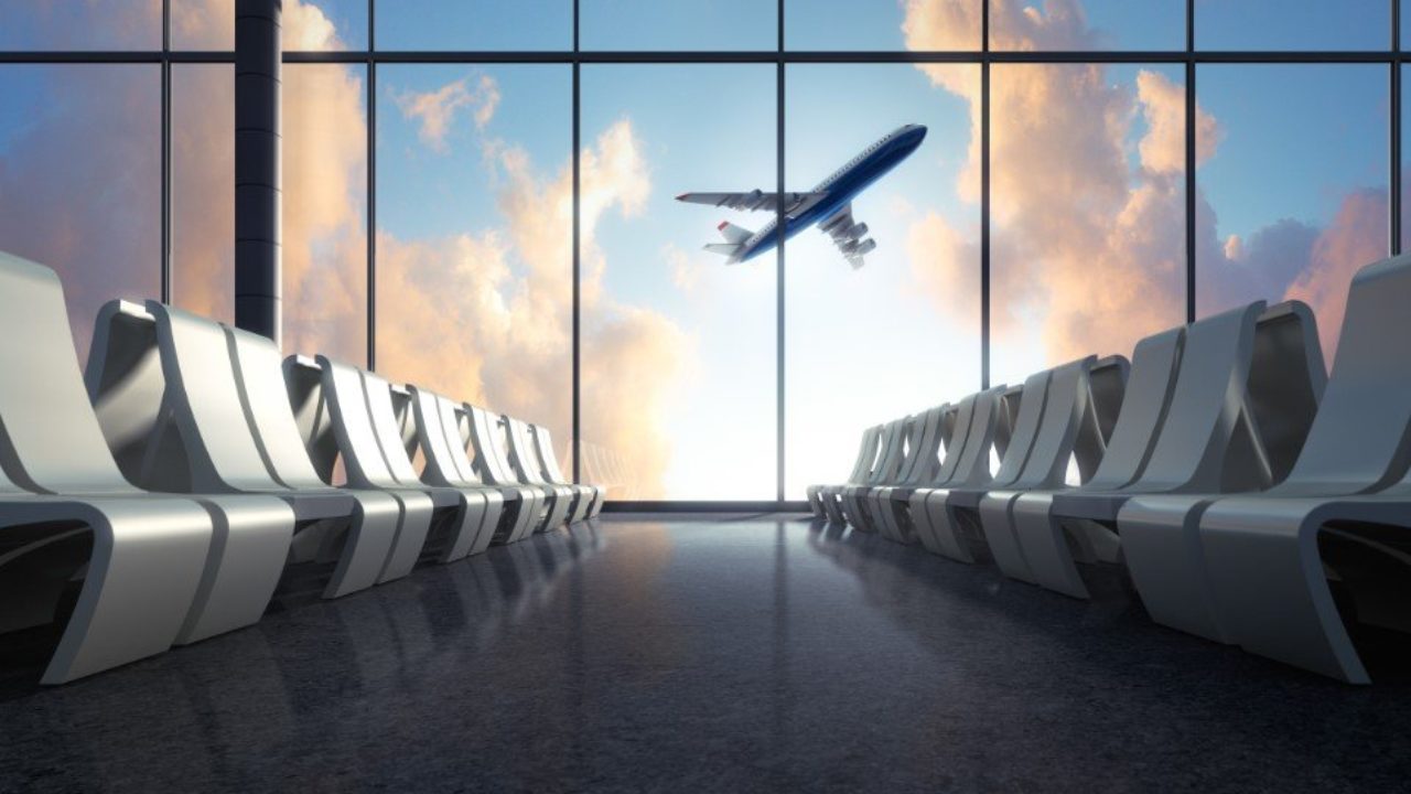 Mantendrán restricciones para viajes internacionales: Estados Unidos