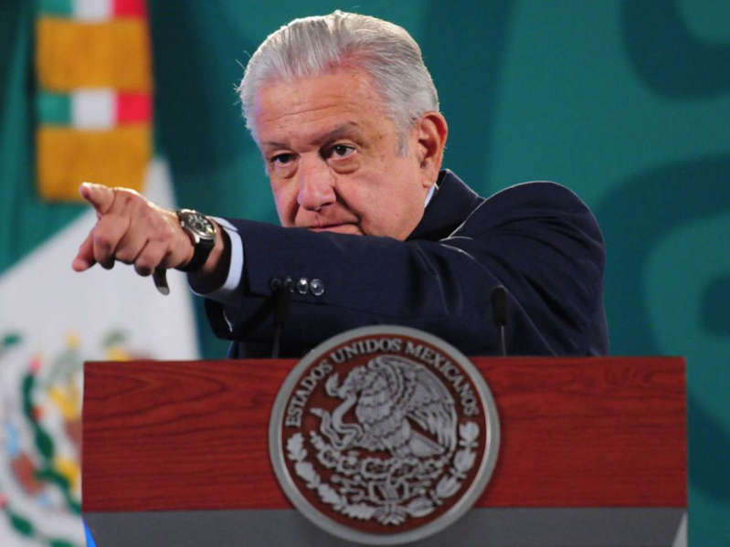 AMLO informa que su hijo menor se contagió de Covid-19