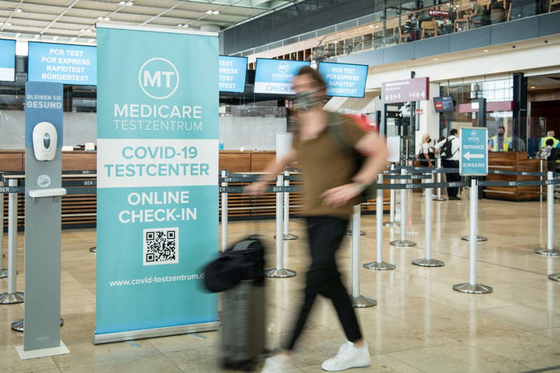 Exigirán a viajeros prueba de inmunidad de covid-19: Alemania 