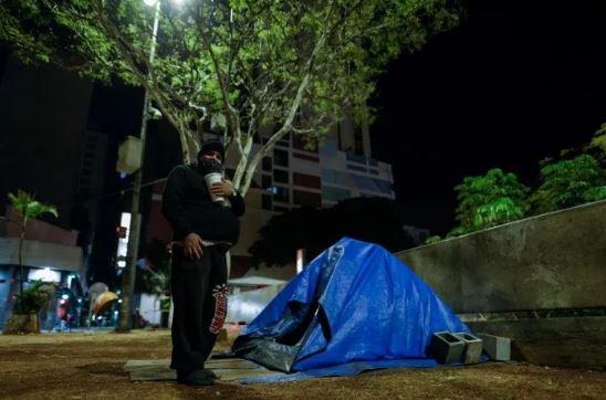 Nevadas provocan la muerte de indigentes en Brasil