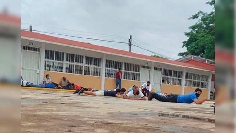 Un grupo armado robó boletas y sometió a votantes en una casilla de Oaxaca