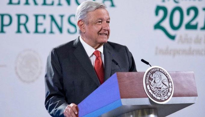 “Ahora sabemos porque no construyó las 100 universidades”: duras críticas a AMLO por su “problema con la clase media