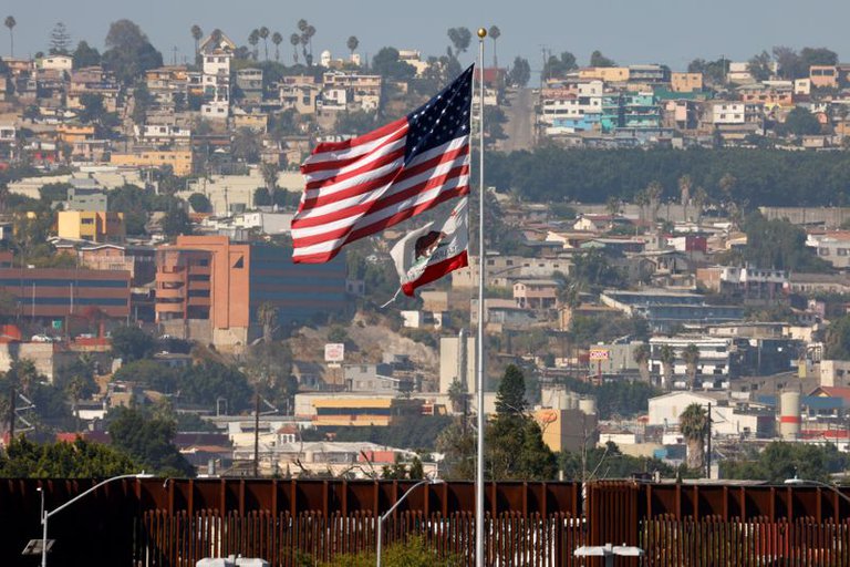 Abren registro para vacunar a mayores de 18 años en la frontera México - EEUU