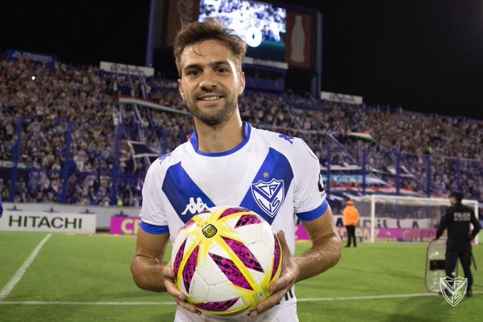 En Argentina hacen subasta para quedarse con un futbolista