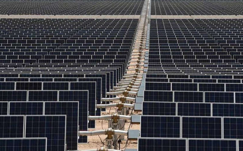 AMLO planea construir parque de generación de energía solar en Sonora
