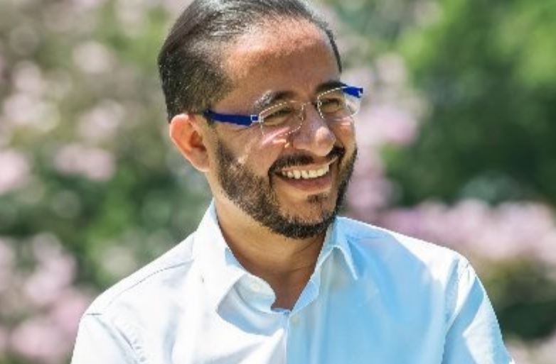 Niega dirigente del PES adeudo a su community manager