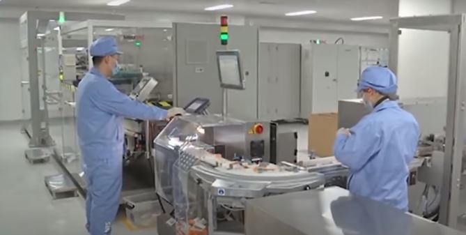 China rebasa las mil millones de dosis de vacuna antiCovid aplicadas