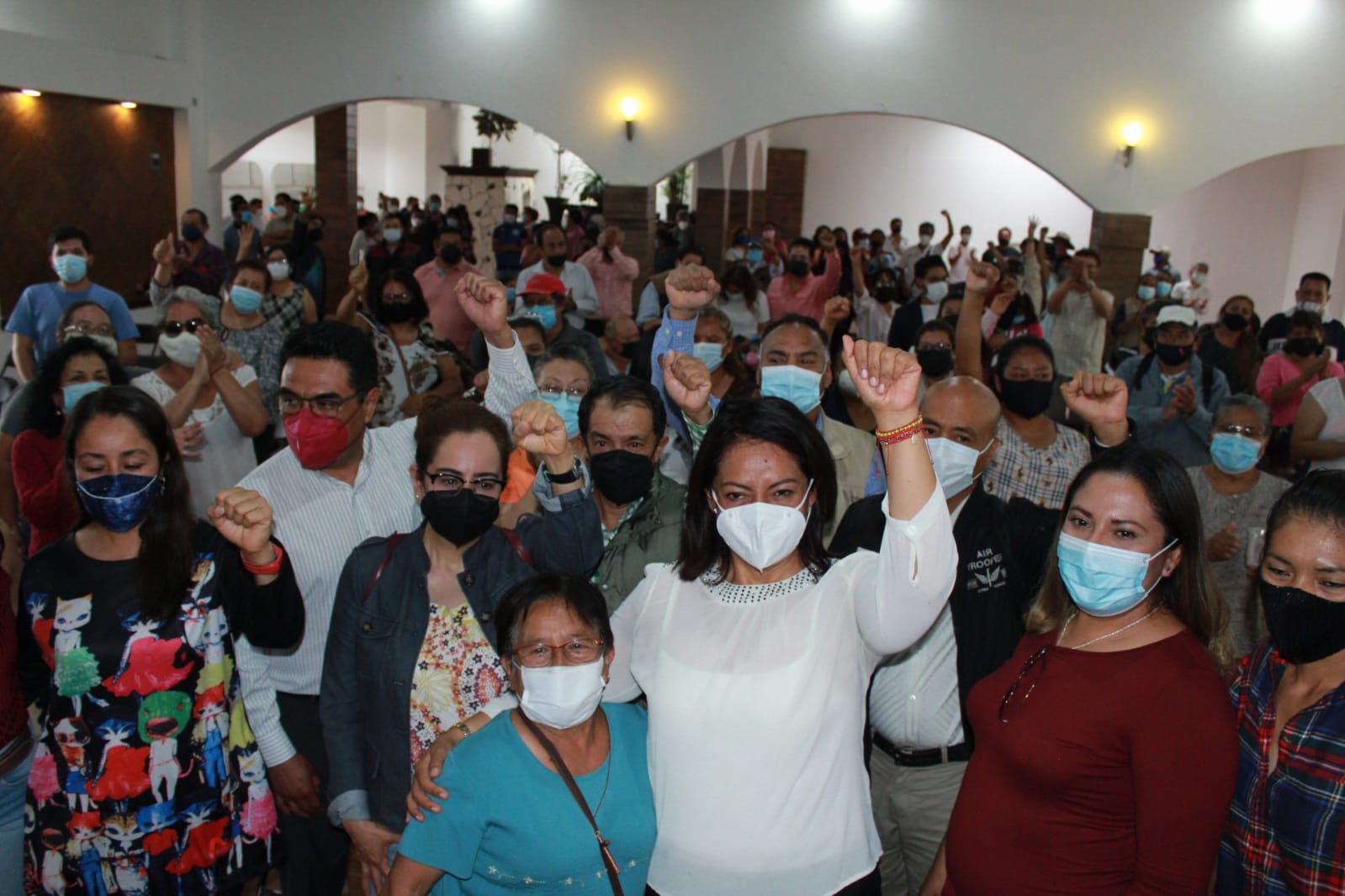 Ariadna Ayala realizó su primera visita de agradecimiento en Metepec consolidando el diálogo 