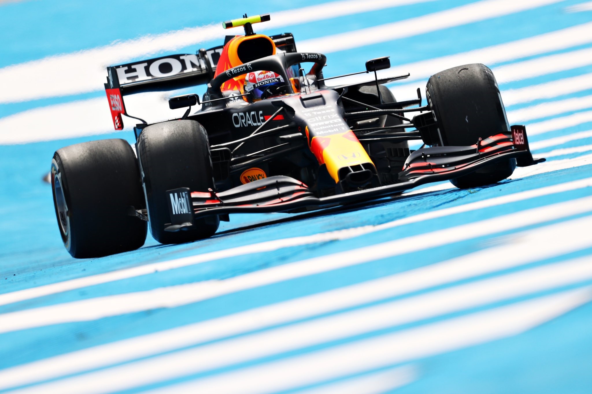 Checo Pérez podría convertirse en el mexicano con más podios en la historia de Fórmula 1