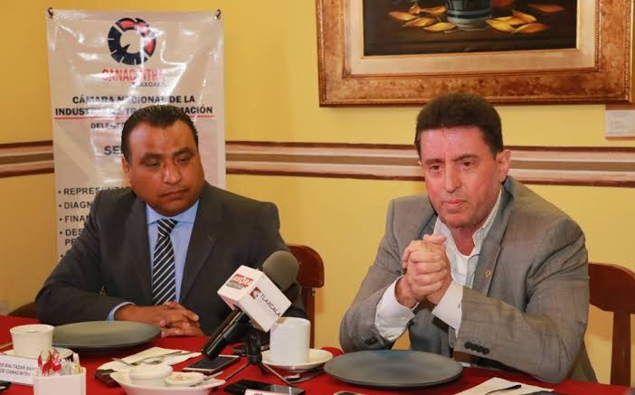 Se avizoran  entre Canacintra y Lorena Cuéllar 