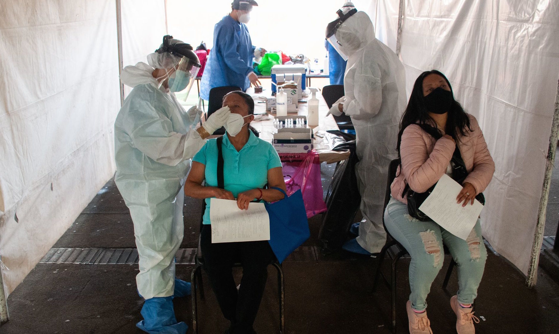 México registra 43 muertes y 2,384 nuevos casos de Covid-19