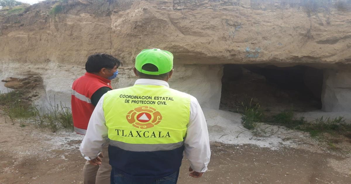 Hundimiento de terreno en Xalostoc, sin riesgo para la población: CEPC