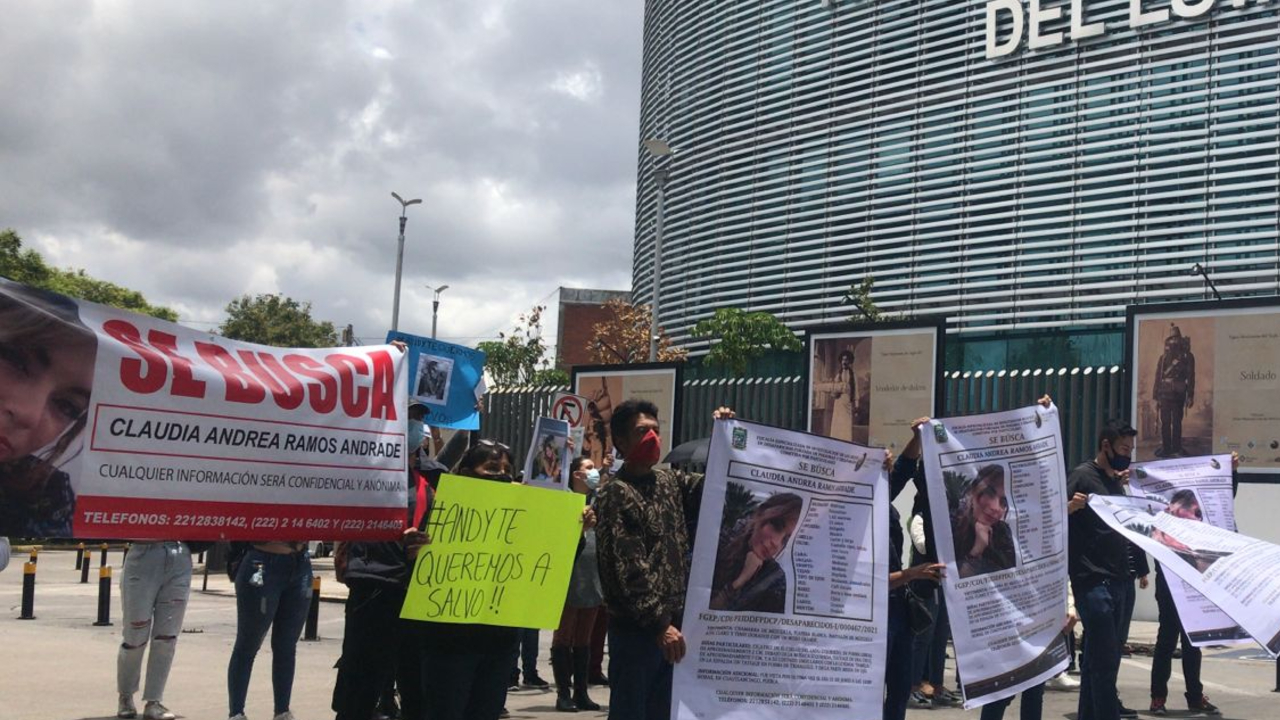 Ciudadanía de Cuautlancingo exige intensificar la búsqueda de la joven Claudia Andrea Ramos