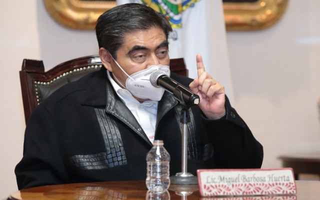 Hay políticos Puebla involucrados en lavado de dinero de la familia Jenkins, afirma Barbosa