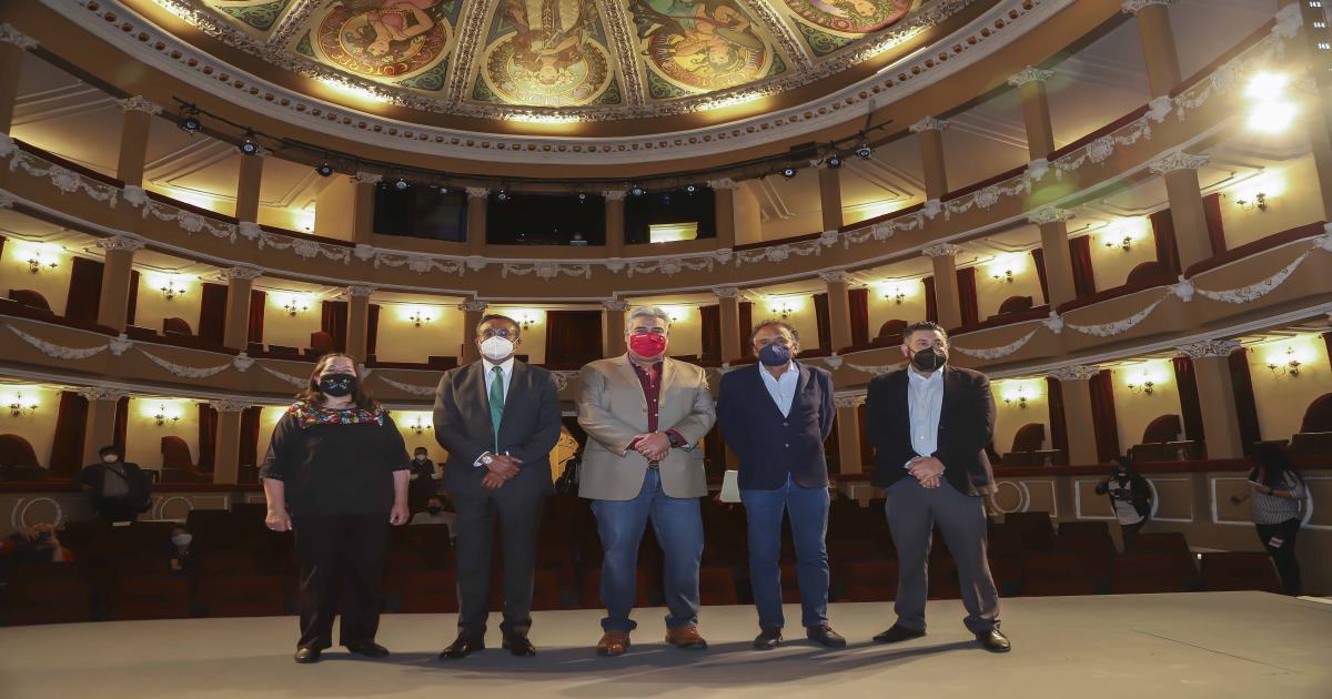 Entregan ITC y SECODUVI restauración del Teatro Xicohténcatl