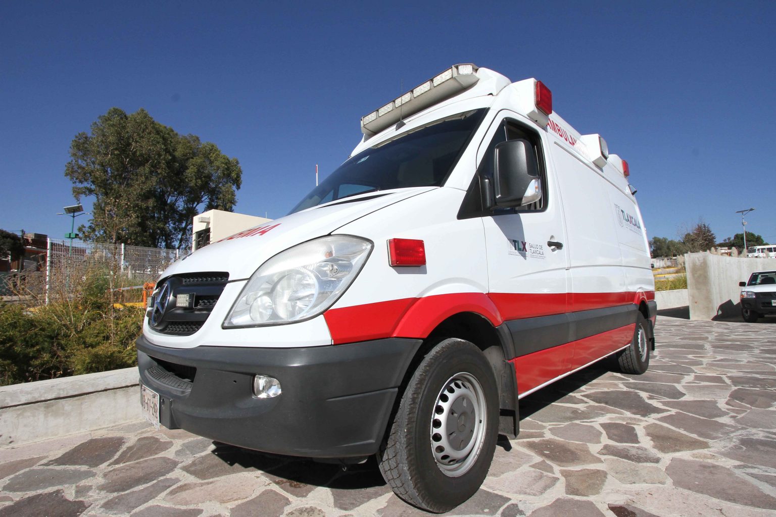 Coordina CRUMT atención de lesionados de accidente en la carretera Tlaxcala – Texoloc