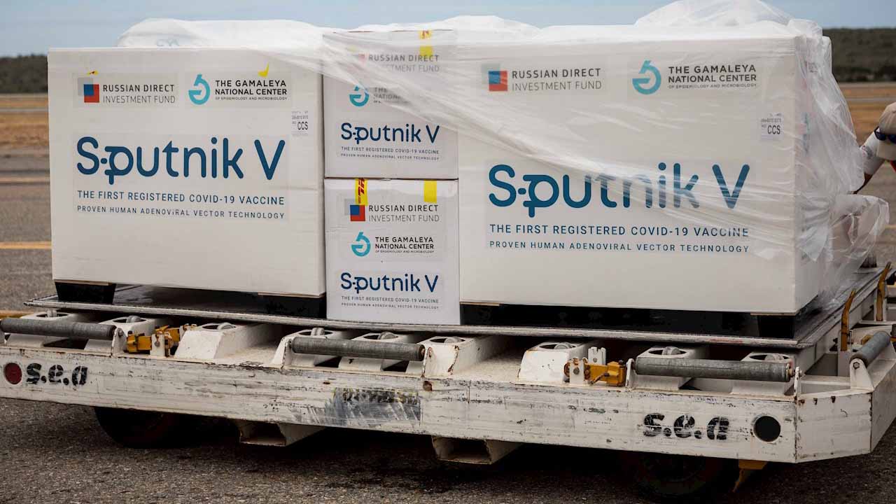 Llega a CdMx nuevo lote vacunas anticovid de Sputnik V